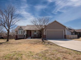 425 E Brownie St, Rose Hill, KS 67133