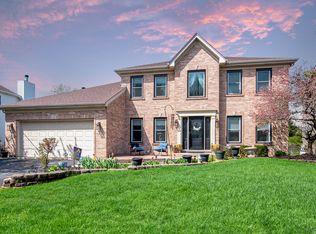 2836 Fairhauser Ct, Naperville, IL 60564