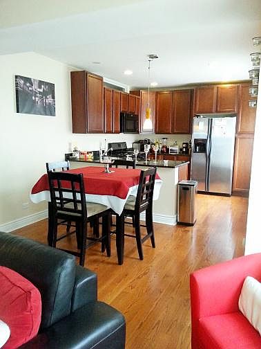 1st image of 2608 W Rosemont Ave APT C2