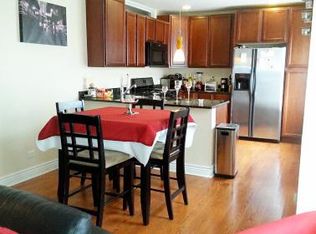 2608 W Rosemont Ave APT C2, Chicago, IL 60659