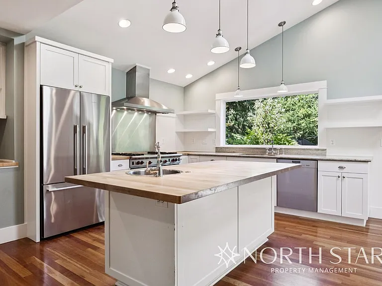 7617 NW Skyline Blvd — Photo 9