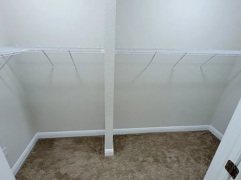 3924 Shady Grove Dr — Photo 10