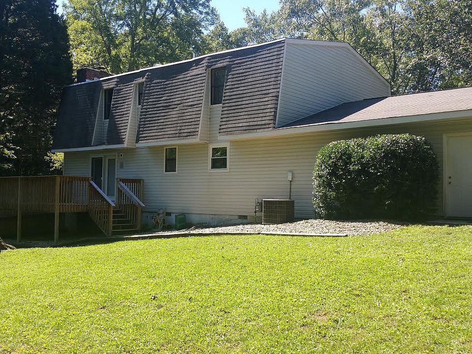 2nd image of 8936 Moneymaker Dr