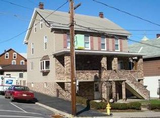 46 S Walnut St, Lansford, PA 18232