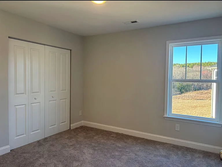6008 Peregrine Ln — Photo 9