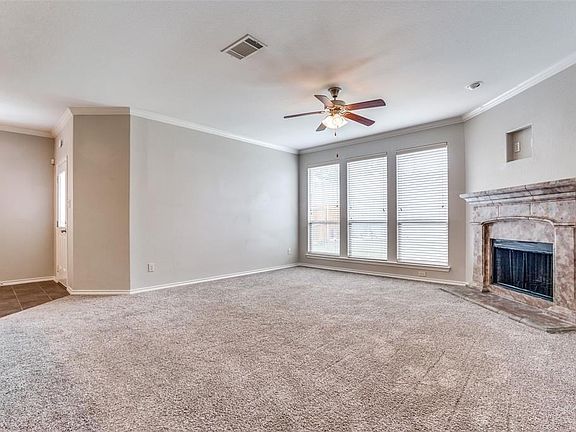 3rd image of 1349 Zanna Grace Way