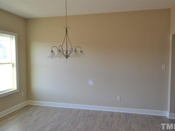 3rd image of 251 Bornean Dr
