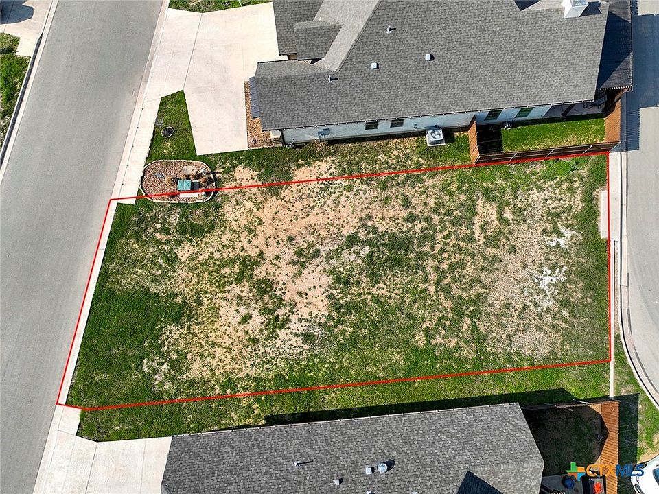 1st image of 914 Gruene Place Dr