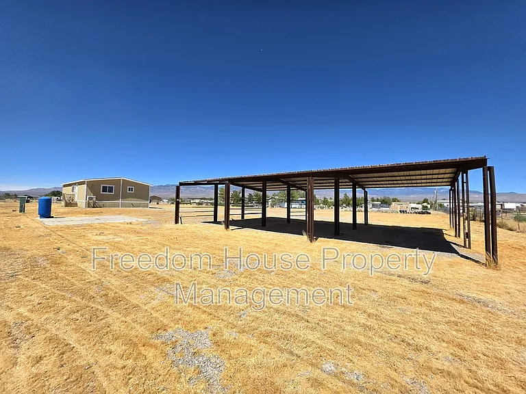 1911 Greta Blvd — Photo 28