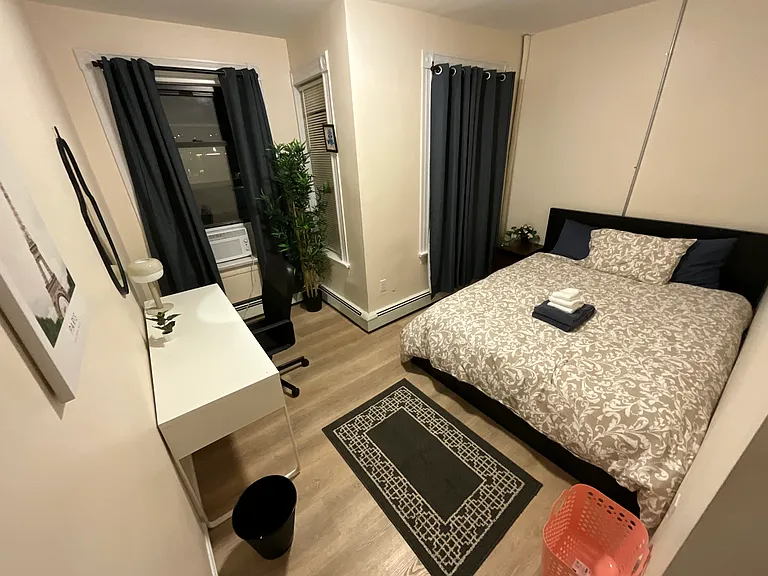 870 Harrison Ave #3 — Photo 9