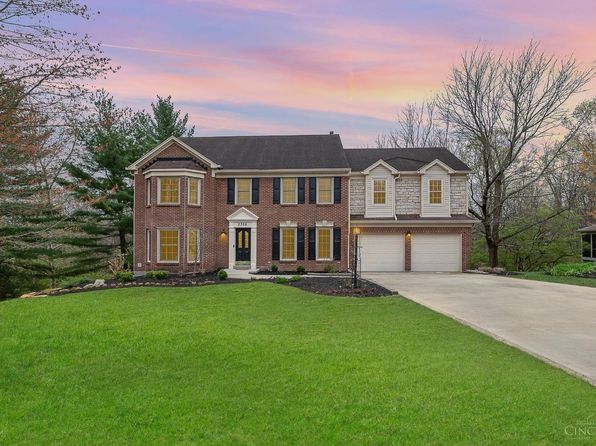 2326 Heather Hill Blvd N, Cincinnati, OH 45244