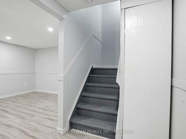 125 Limeridge Rd W #7 — Photo 24