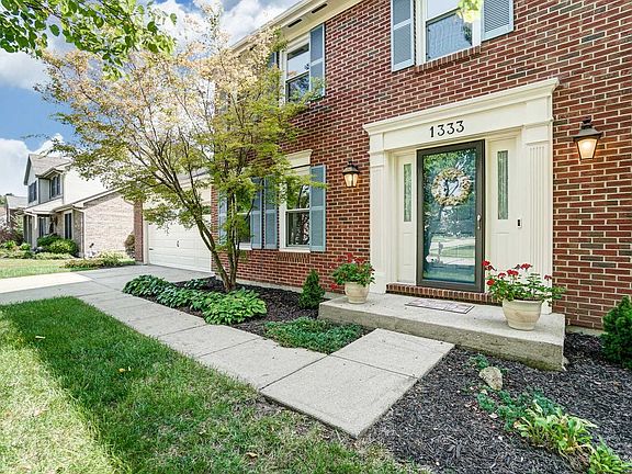 3rd image of 1333 Ashford Pl