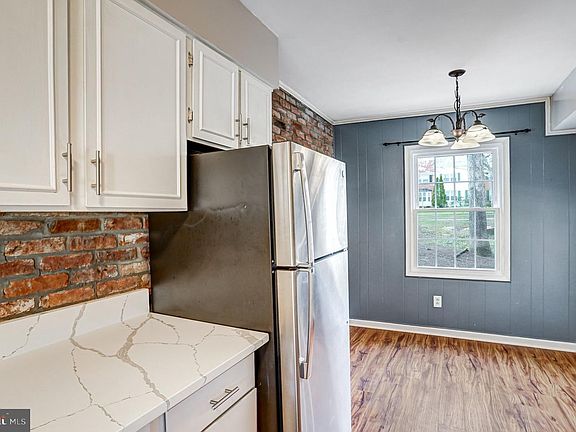 5th image of 8396 Forrester Blvd #555