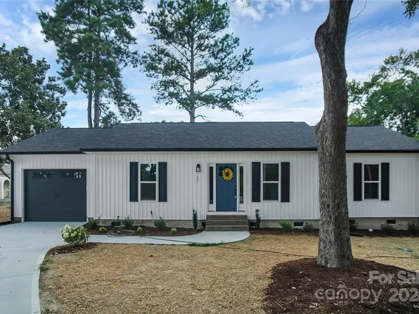 201 Laurel Ave, Grover, NC 28073