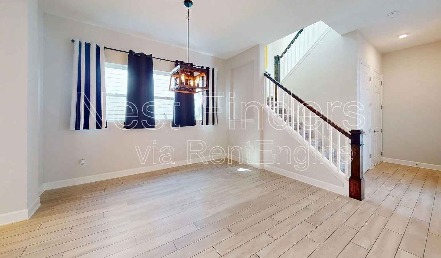 3 bed, 2.5 bath, 2225 sqft, $2,900 — Photo 4