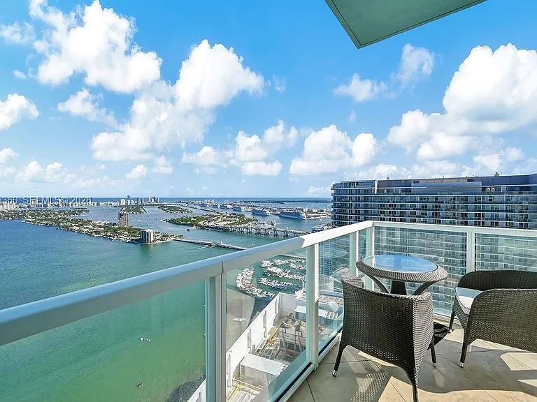 1900 N Bayshore Dr #5103 — Photo 2