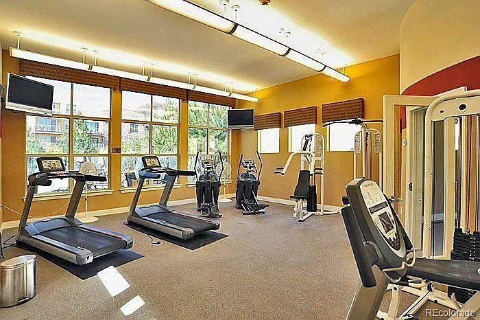 9079 E Panorama Cir #408 — Photo 20