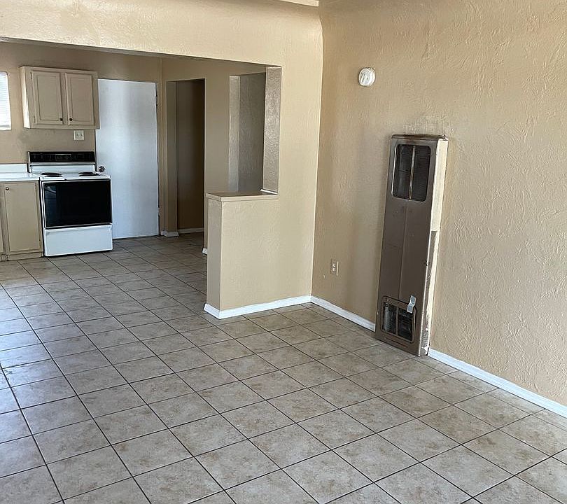 1st image of 1406 S Espina St APT 1