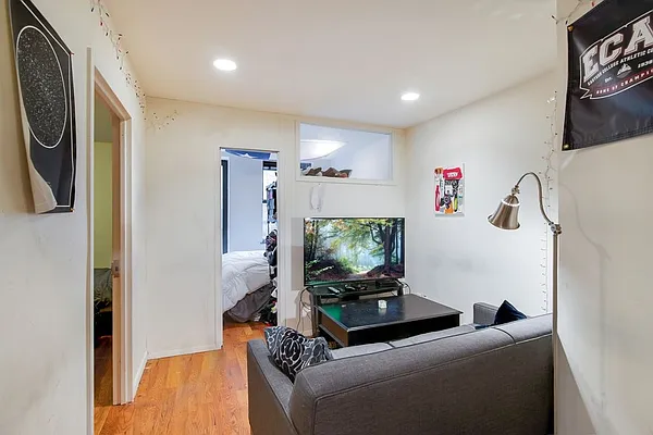 Rented by LG Fairmont Group | media 3