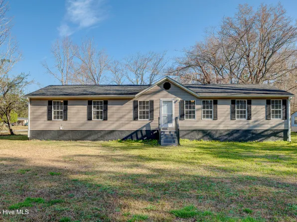 2827 New Road, Burgaw, NC 28425