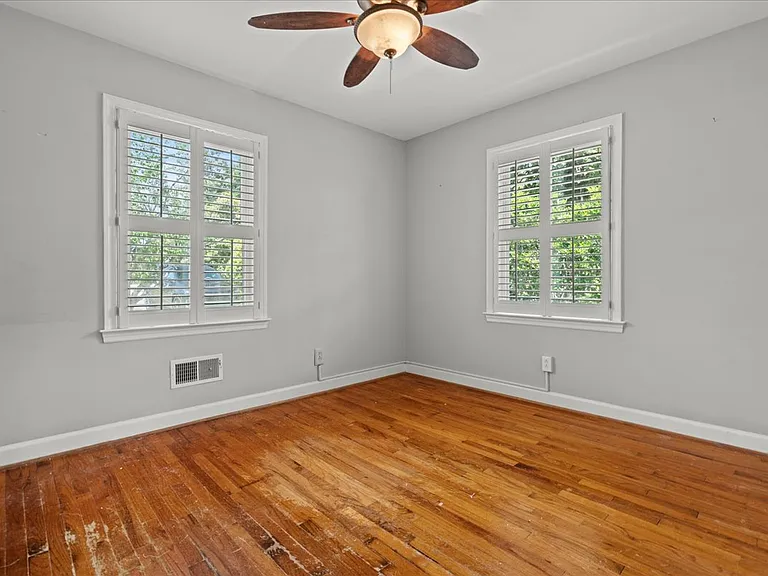 726 Wisteria Dr — Photo 30