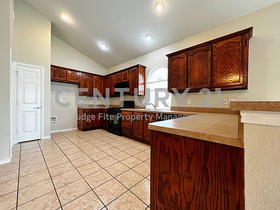 4th image of 6344 Mystic Falls Dr