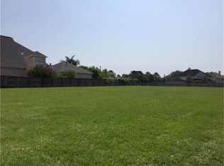 401 Marys Creek Ln, Friendswood, TX 77546