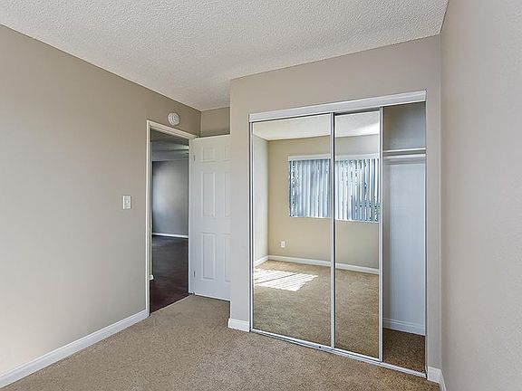 5th image of 565 28th St APT 13