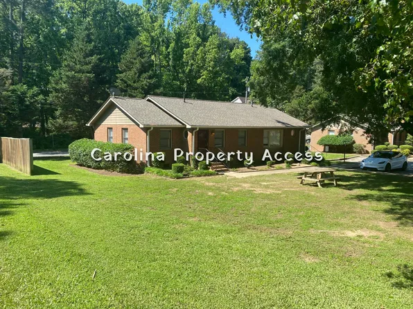 107 New Cooper Sq #A, Chapel Hill, NC 27517