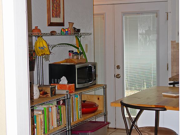3rd image of 100 La Placita Cir