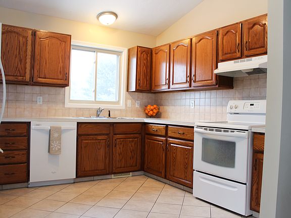5th image of 10488 Hunters Creek Dr