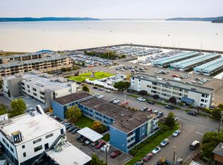 22612 6th Ave S APT 12, Des Moines, WA 98198