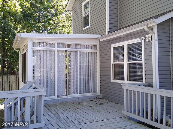 4th image of 4 Glendale Dr