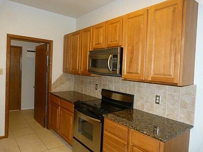 4th image of 317 Sea Gate Dr