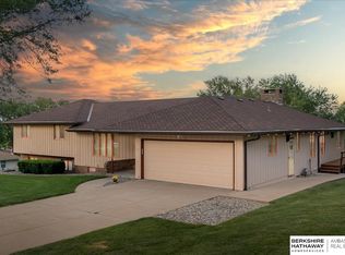 844 S 17th St, Blair, NE 68008