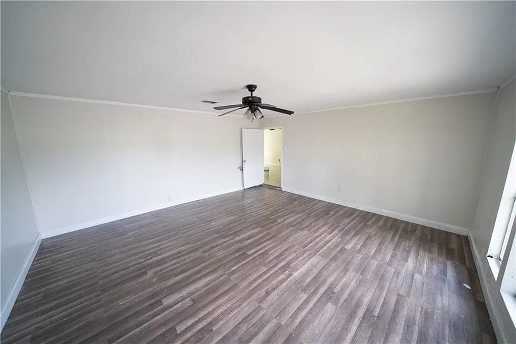 1610 La Joya Street - 1 — Photo 4