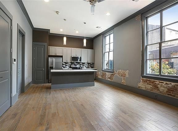 2nd image of 309 Chartres St #C