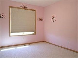5th image of 812 Willowmere Dr