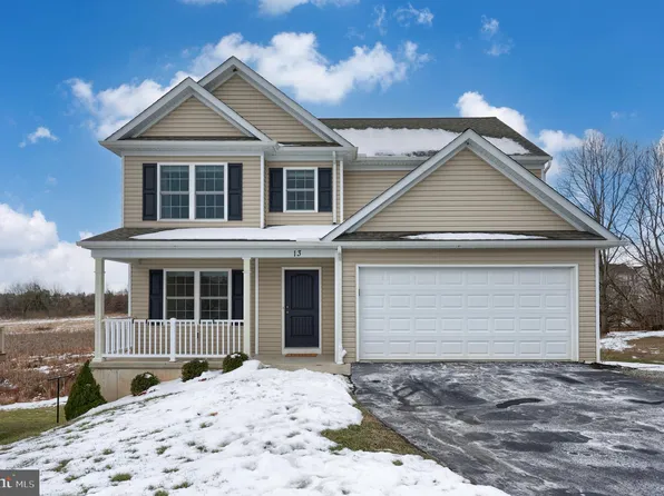 13 Red Fox Ct, Reinholds, PA 17569