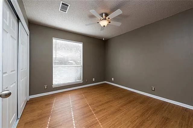 4902 Duval Rd — Photo 15