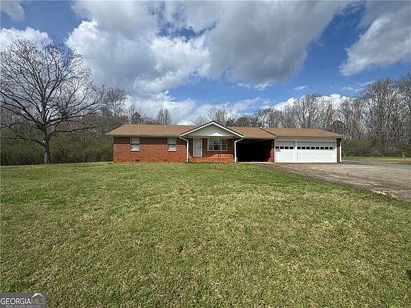 2nd image of 4541 Cavender Creek Rd