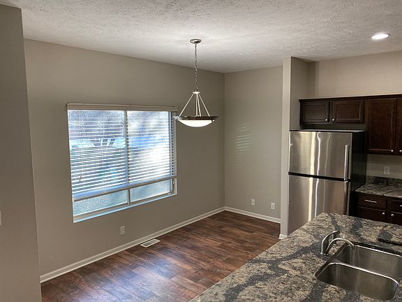 3rd image of 7121 S 183rd Ave