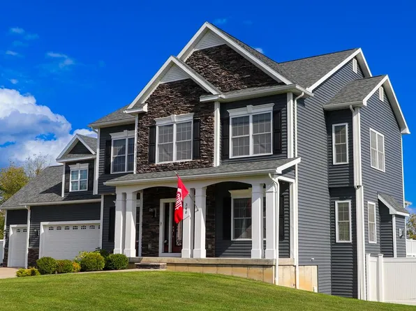 340 Wexford Ln, Horseheads, NY 14845