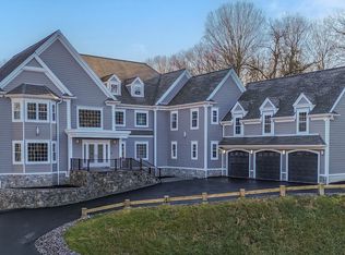 34 Fox Run Rd, Redding, CT 06896