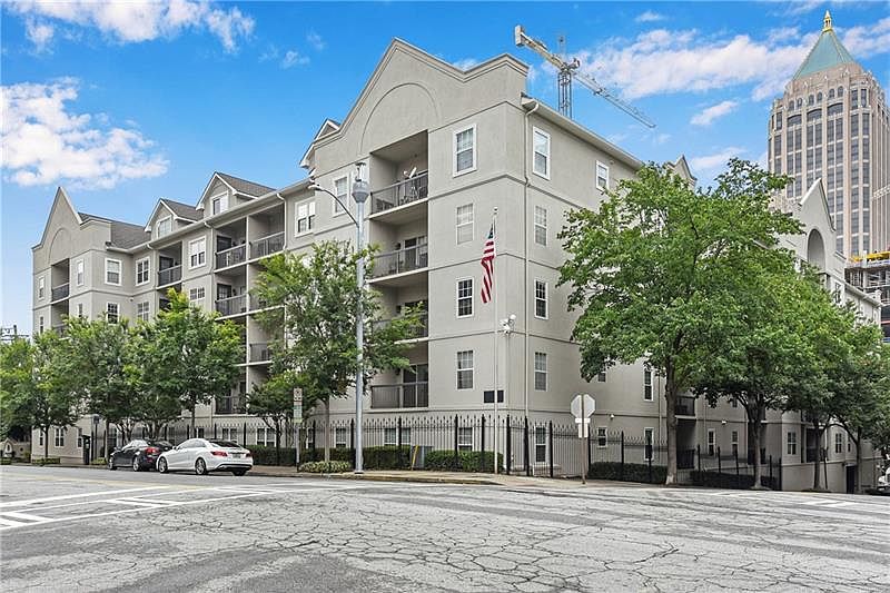 1st image of 1075 Peachtree Walk NE Unit A104