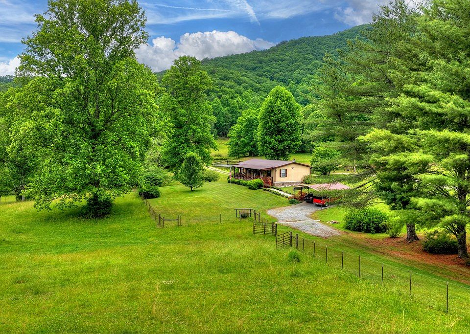 7th image of Mountain View Rd