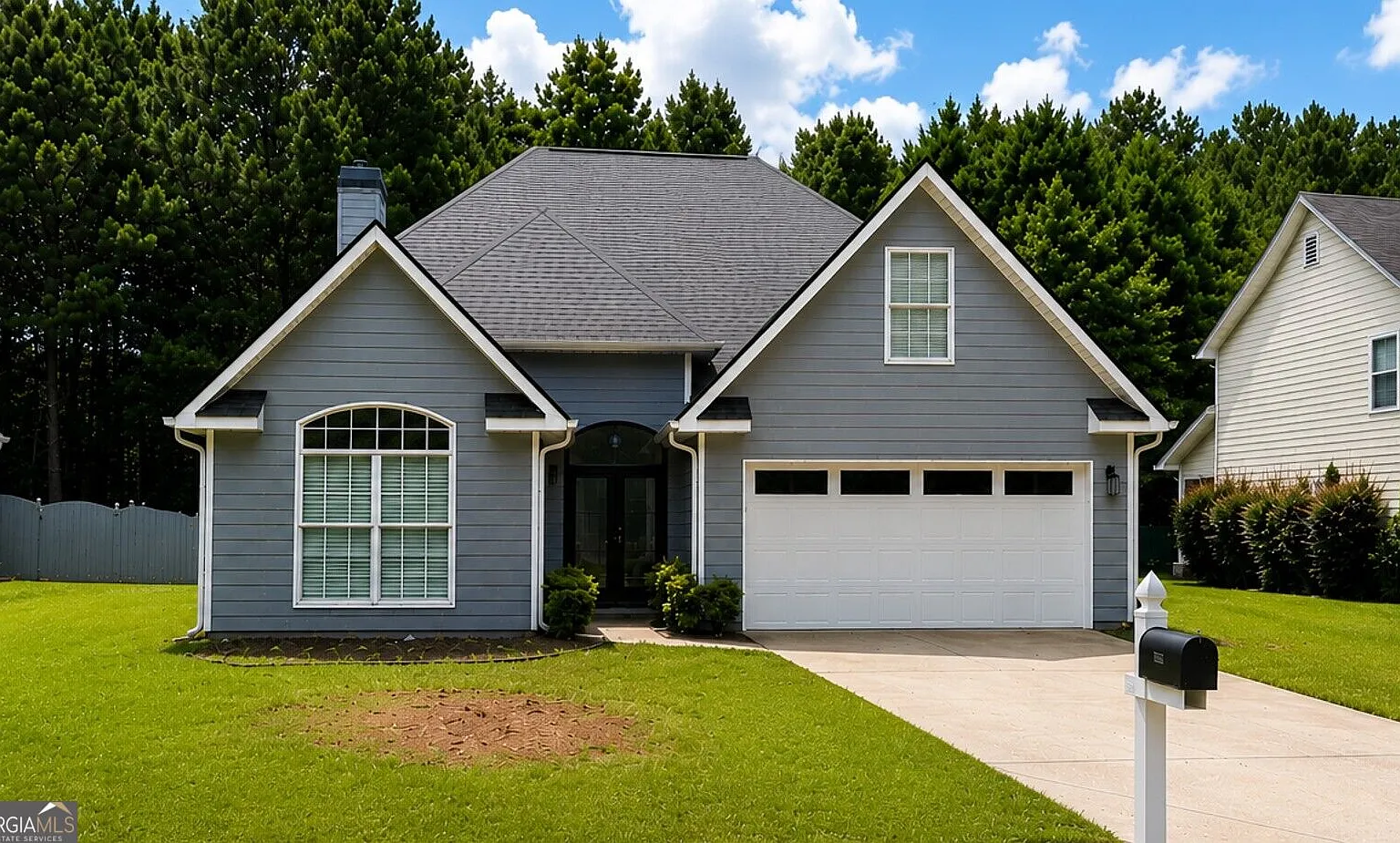 4 bed, 3.0 bath, 1876 sqft, $2,850 — Photo 1