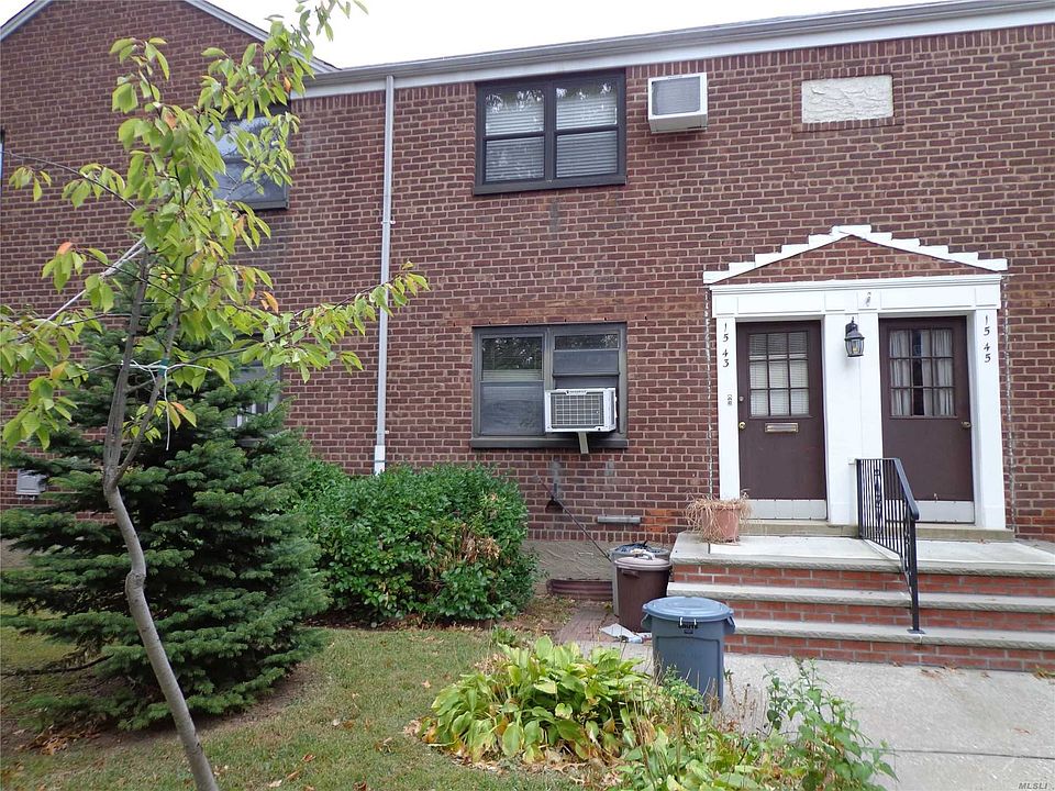 1st image of 15-43 160th St #151