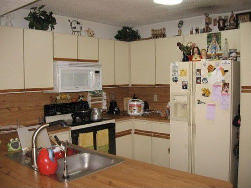 5th image of 8227 S Coral Cir